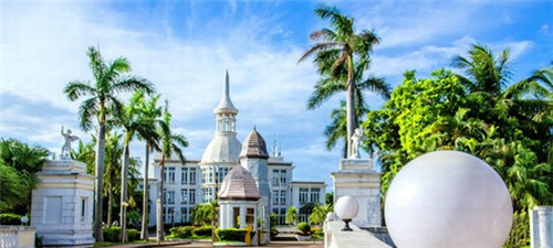 三亚亚龙湾冬天冷吗? 三亚亚龙湾冬天冷吗?